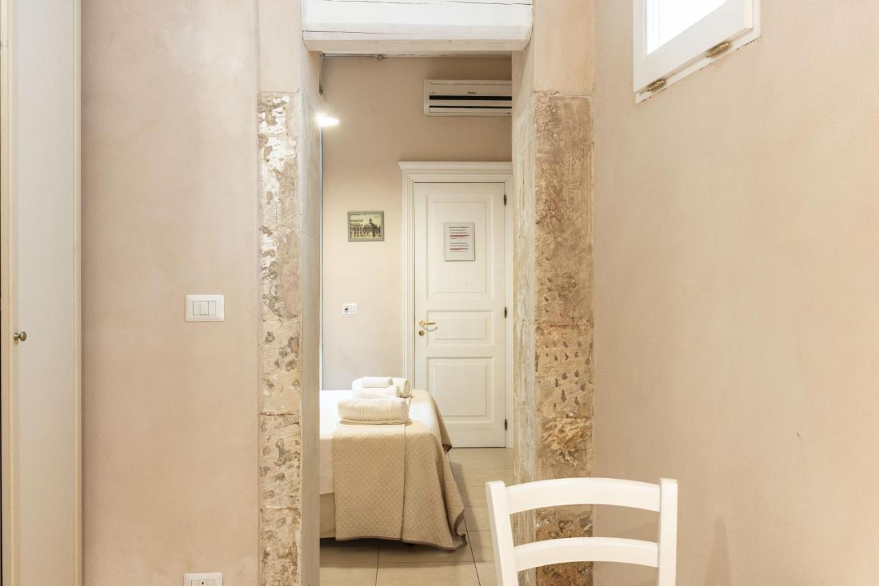 Dedalo Rooms Noto Exteriér fotografie